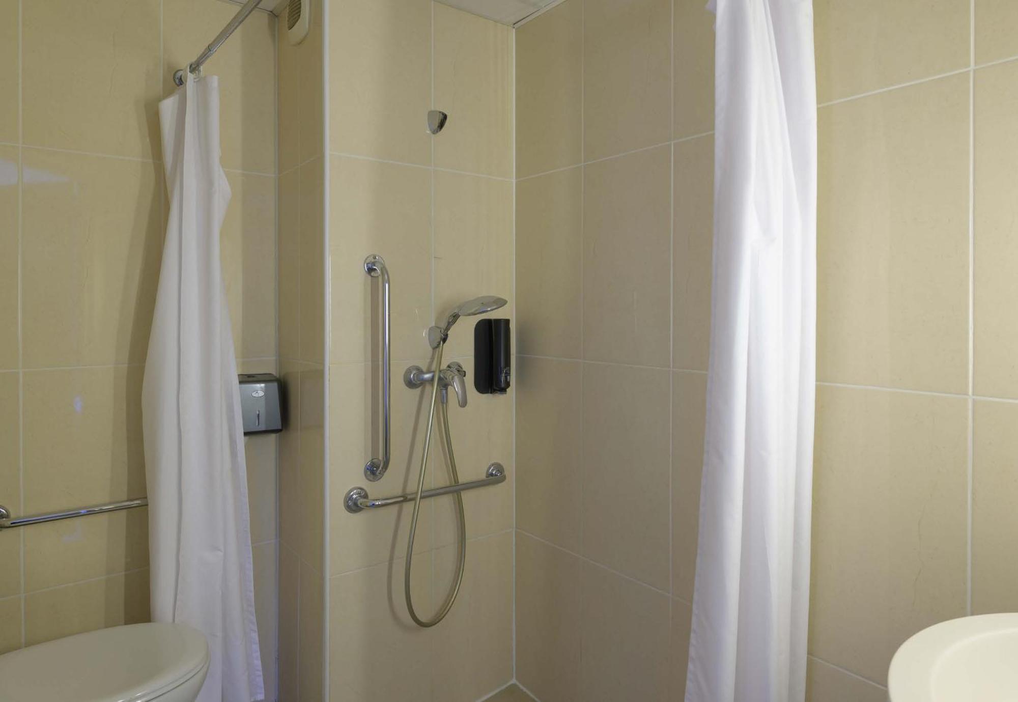 B&B Hotel Marne-La-Vallee Bussy-Saint-Georges Exterior photo